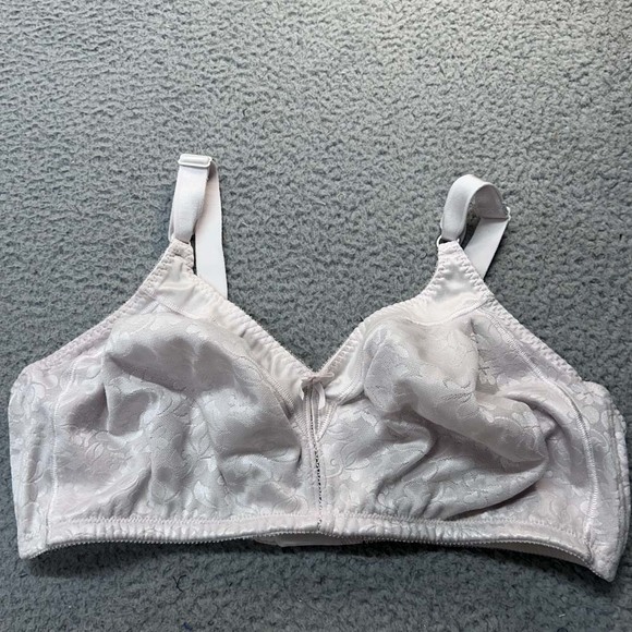 Bali Bra 42D T-Shirt Bra 3372 Double Support Satin - Picture 1 of 8